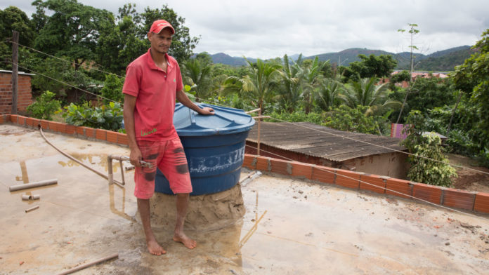 Dependentes do rio Doce, com medo da água