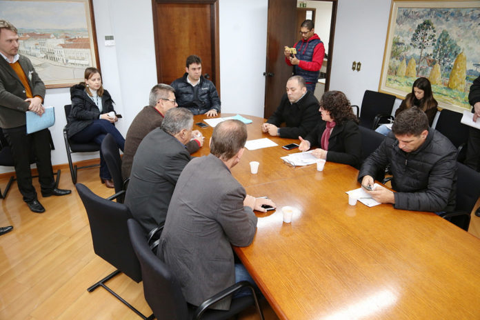 Após greve por atrasos de salários, caixa da Cohab receberá adicional de R$ 10 mi