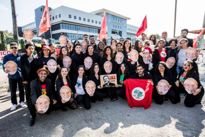 Estudantes do Pronera fazem um convite especial ao ex-presidente Lula