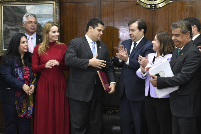 Se Senado não mudar, aposentadoria será arrochada