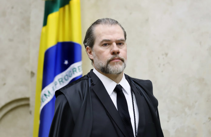 Decisão do STF “legaliza” calote de prefeituras em servidores