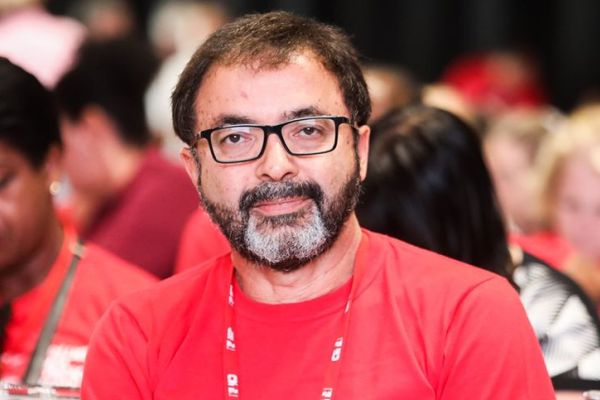 Presidente da APP-Sindicato testa positivo para covid-19